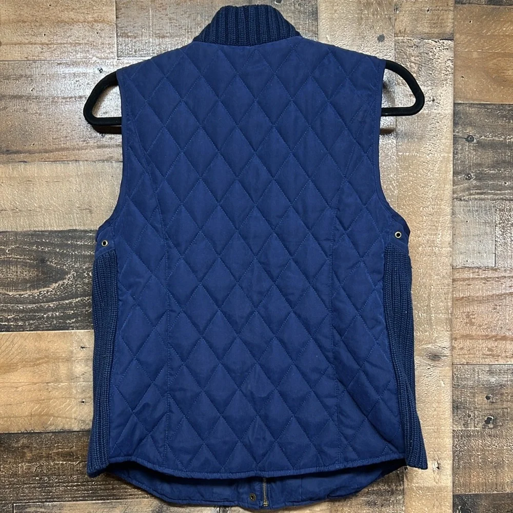 Orvis quilted navy